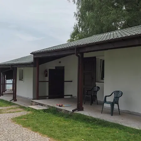 Nad Jeziorem Wisola Casa vacanze *